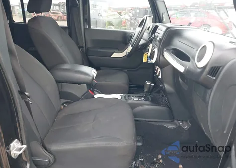 2017 Jeep Wrangler Unlimited Sport 4X4 z USA, uszkodzony, nr VIN 1C4BJWDGXHL583395